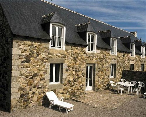 Hotel Chateau Du Val Hillion Eksteriør bilde